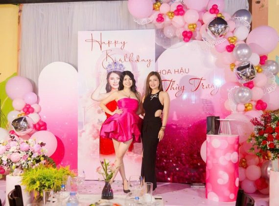 Trang trí sinh nhật hoành tráng cho Hoa Hậu Thùy Trang xinh đẹp